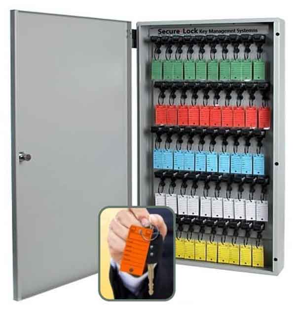 SECURE-LOCK-AUTOMOTIVE-PHOTO Woman selects a key from a Key Box System